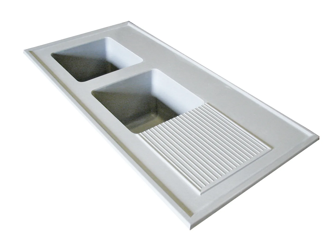 Fabricated sinktop with two bowls and a single drainer, white